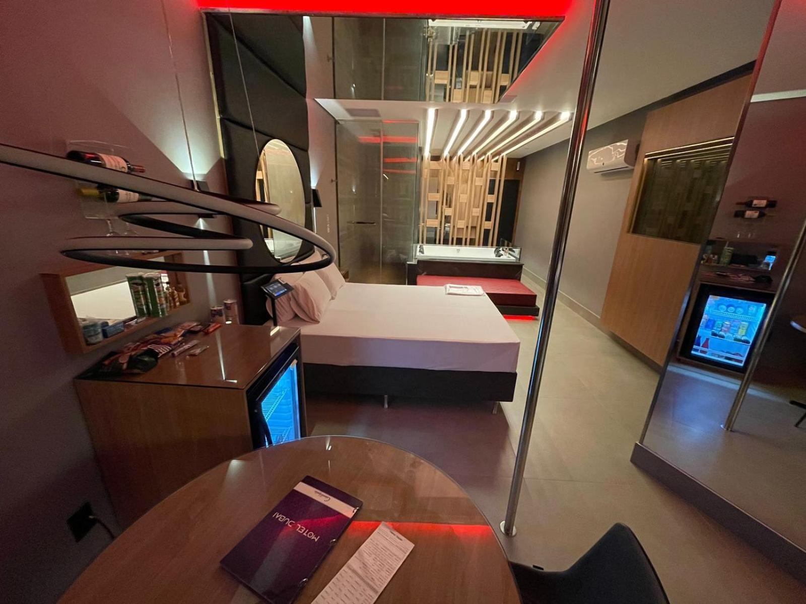 Motel Dubai Bh Belo Horizonte Zewnętrze zdjęcie